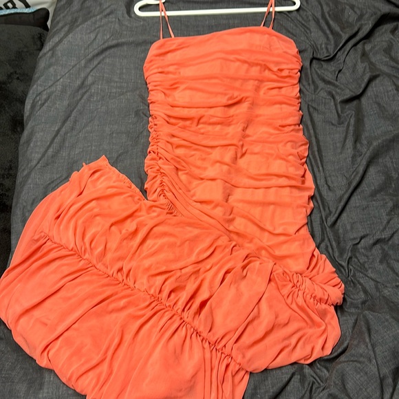 Venus Size Large Peachy Ruched Dress - Picture 1 of 6